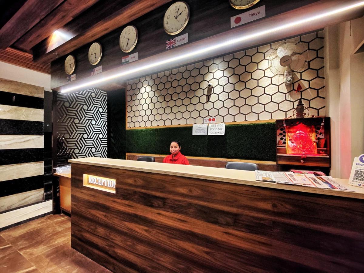 Hotel 21 Next To Chd Railway Station Chandīgarh Esterno foto
