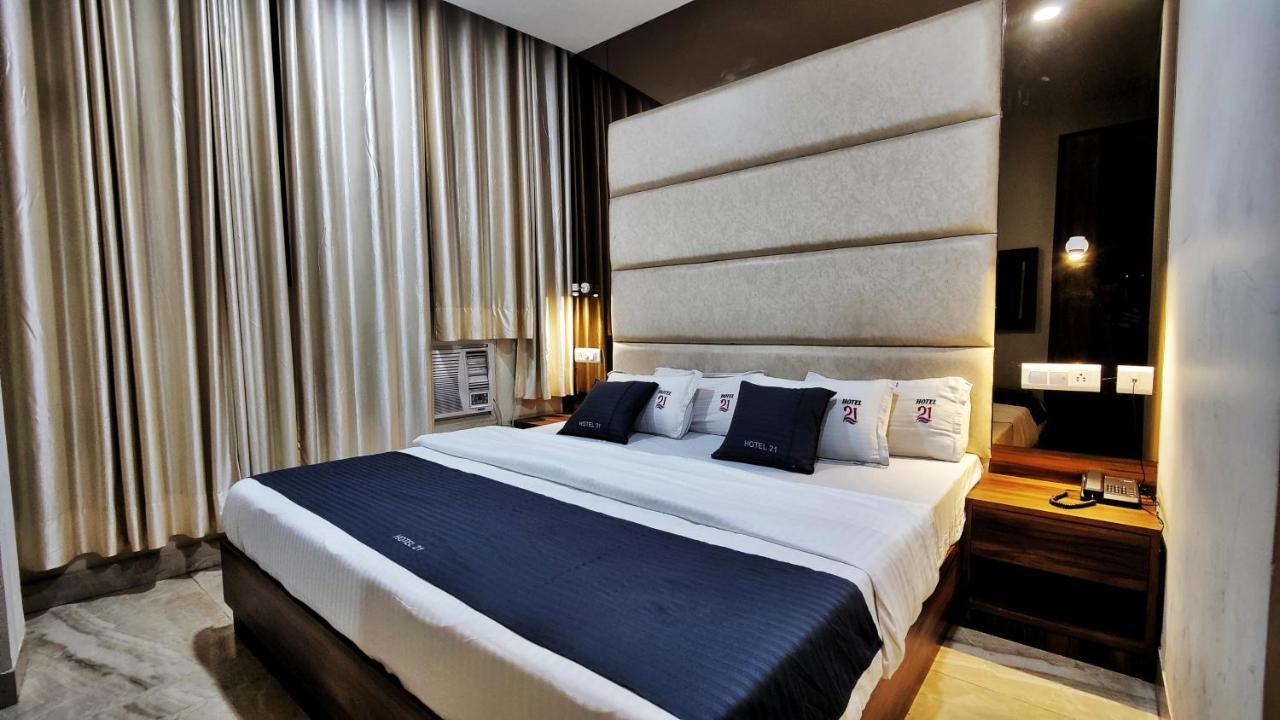 Hotel 21 Next To Chd Railway Station Chandīgarh Esterno foto