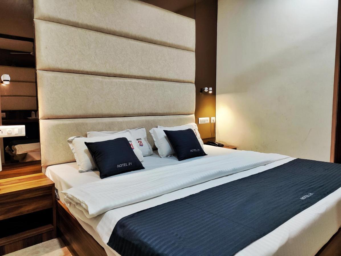 Hotel 21 Next To Chd Railway Station Chandīgarh Esterno foto