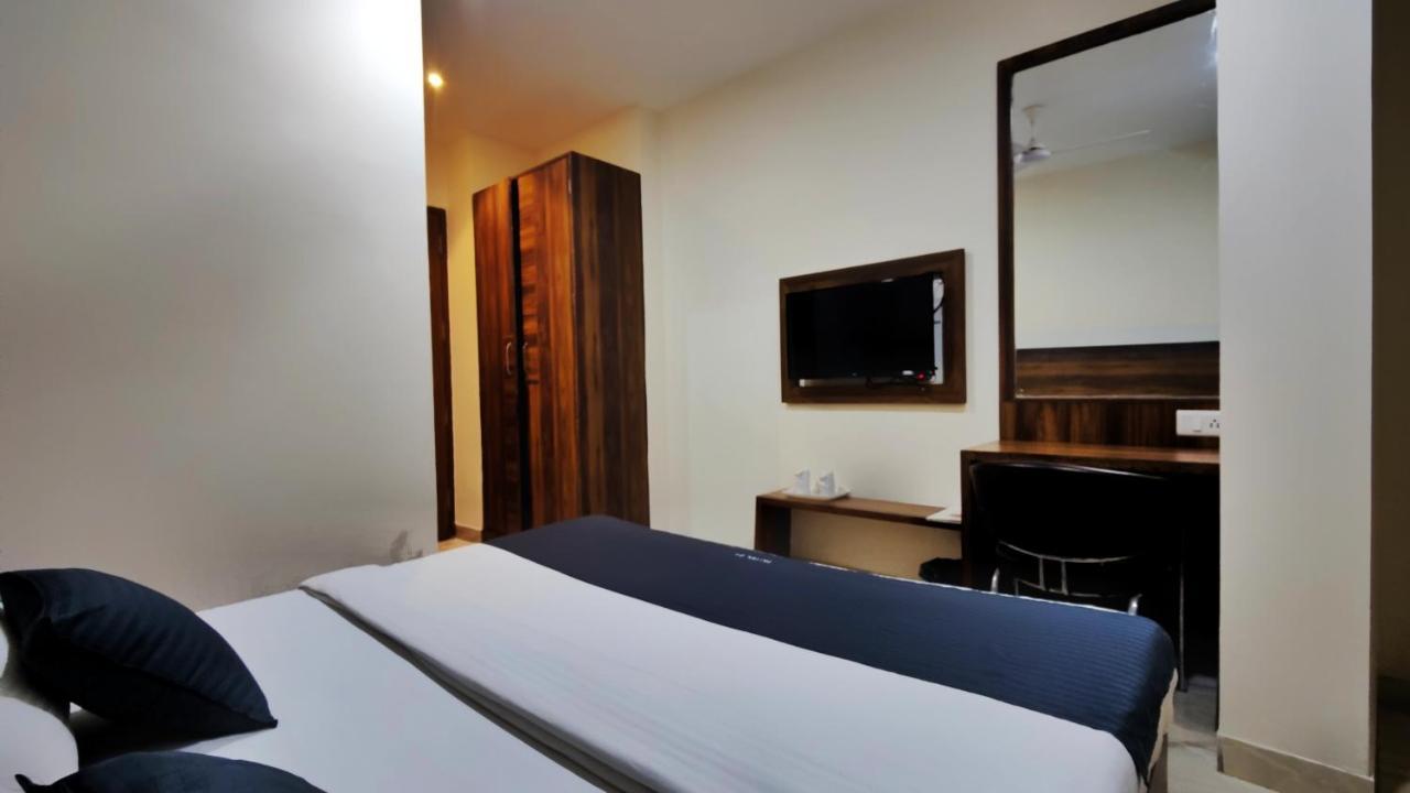 Hotel 21 Next To Chd Railway Station Chandīgarh Esterno foto